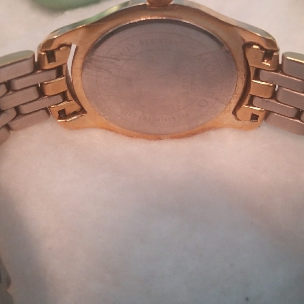 Beautiful Men's Movado watch SALE - Picture 6 of 6